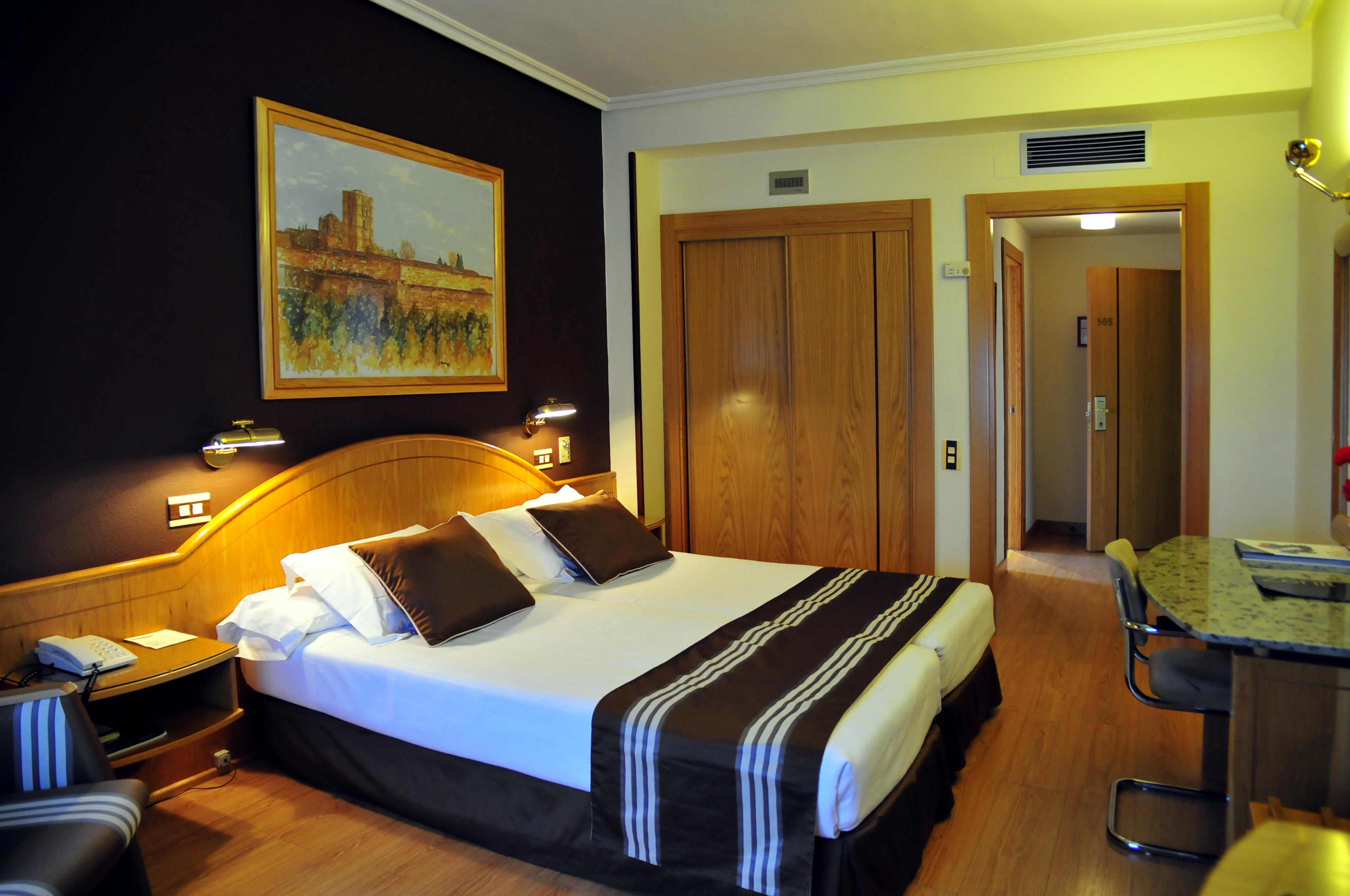 Hotel Zenit Dos Infantas Zamora Exteriér fotografie